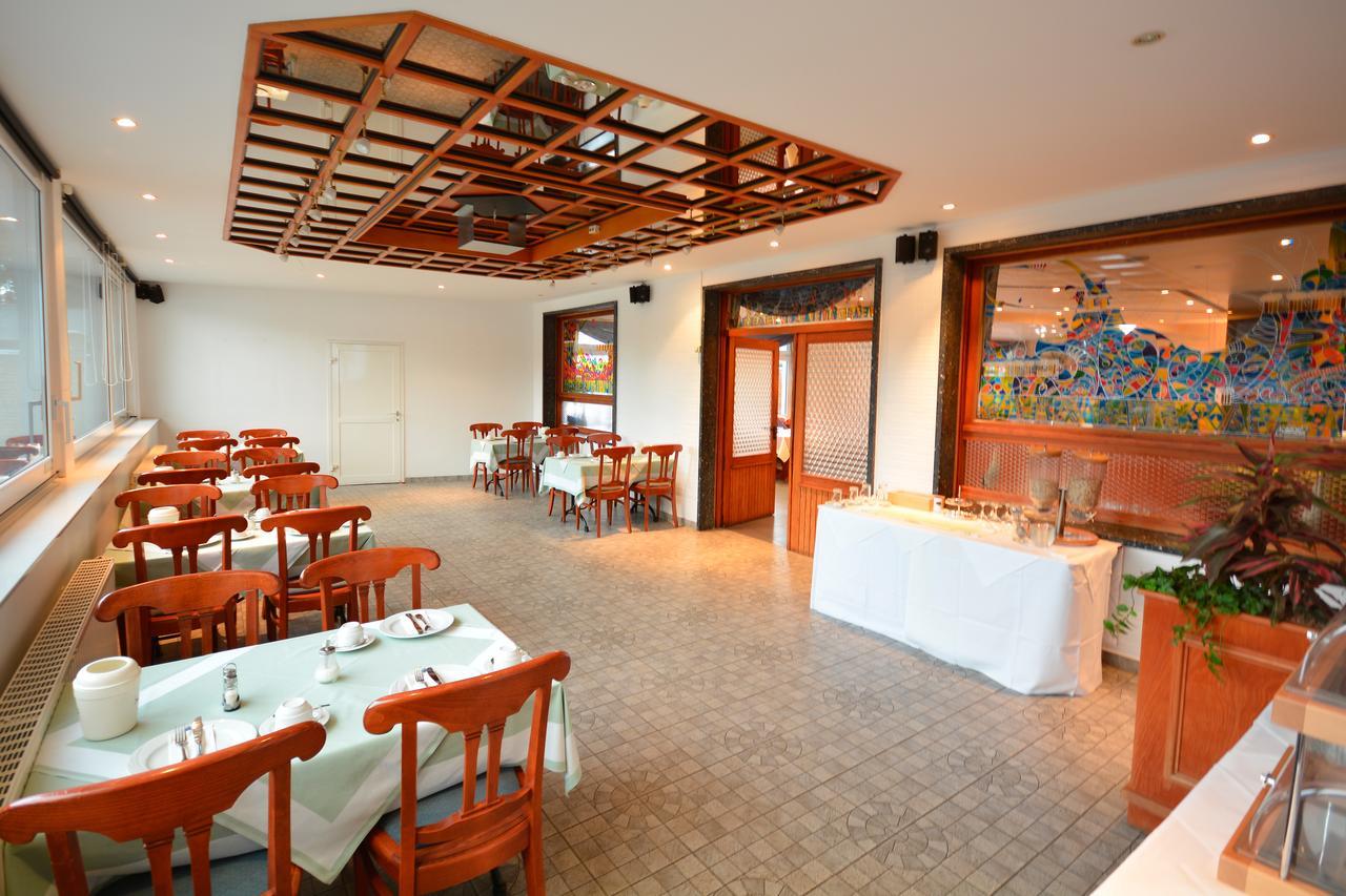 Landgasthof Kelzenberg Juchen Ngoại thất bức ảnh